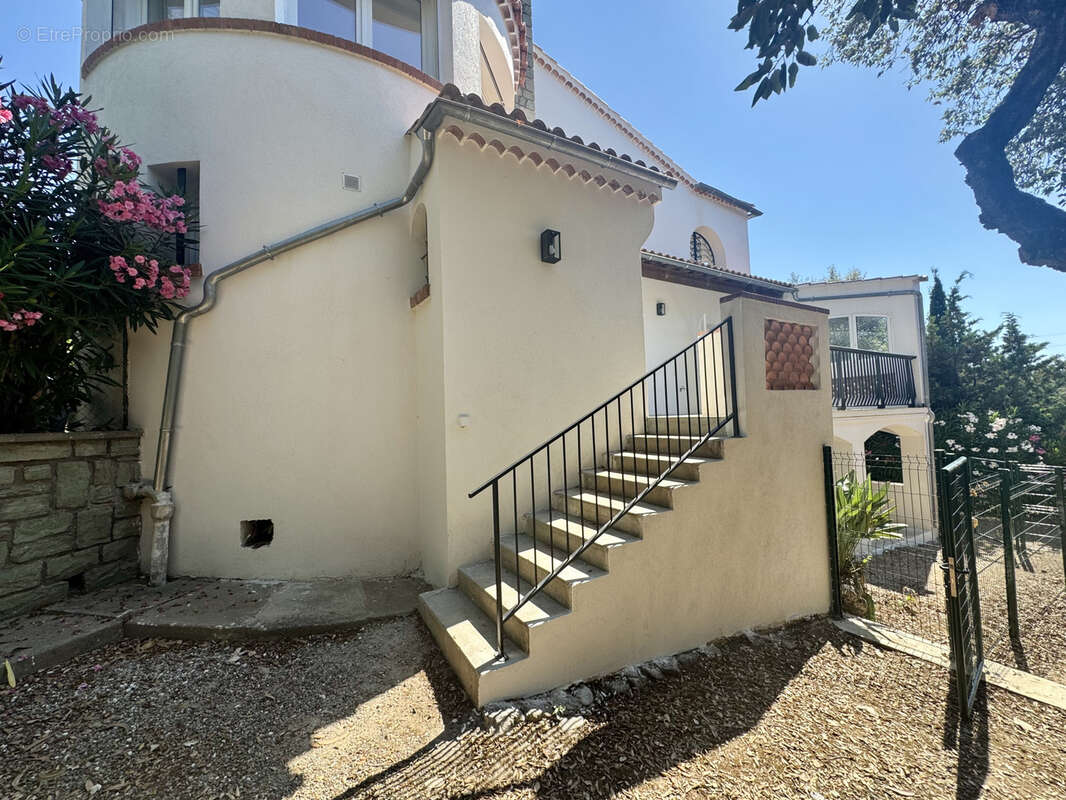 Appartement à FREJUS