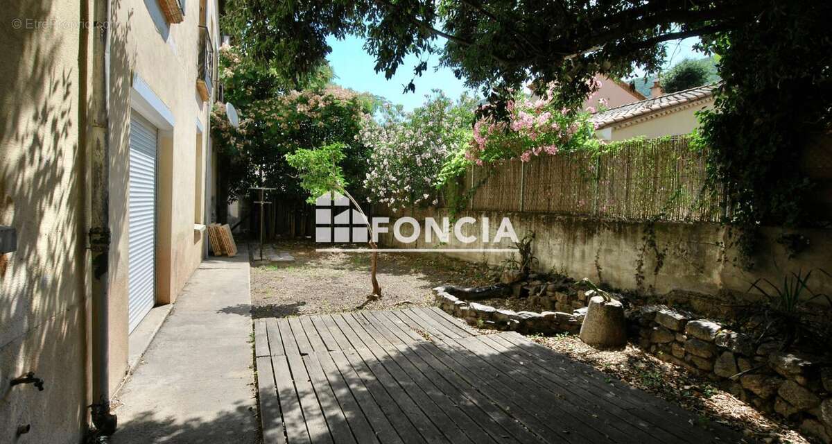 Appartement à ARLES-SUR-TECH