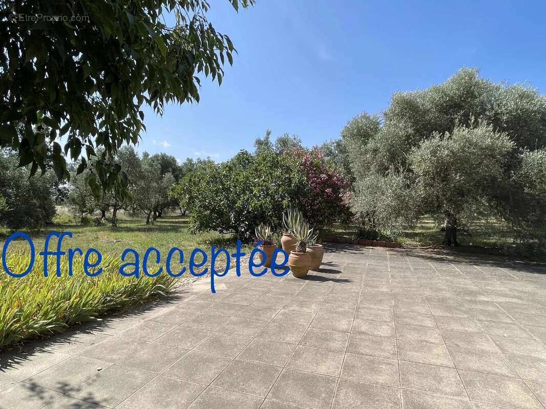 Maison à FIGANIERES