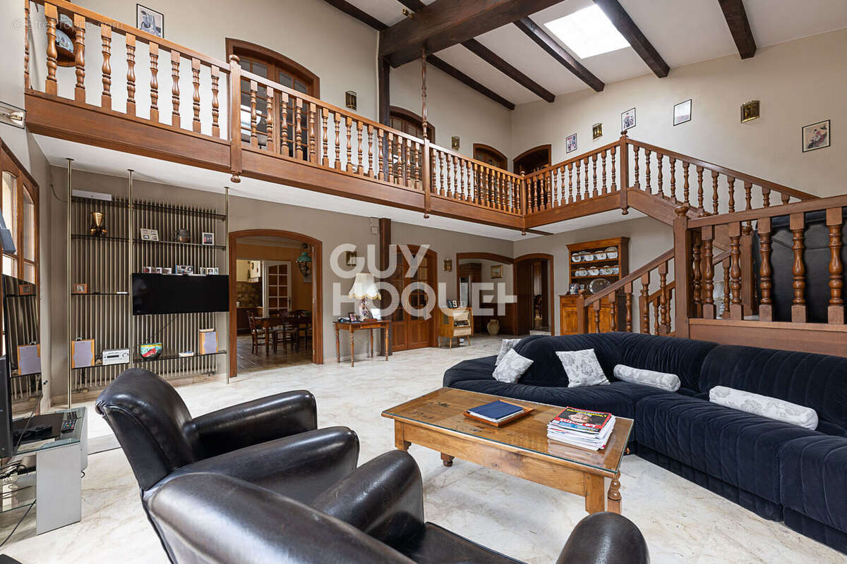 Maison à CHATEAU-GONTIER