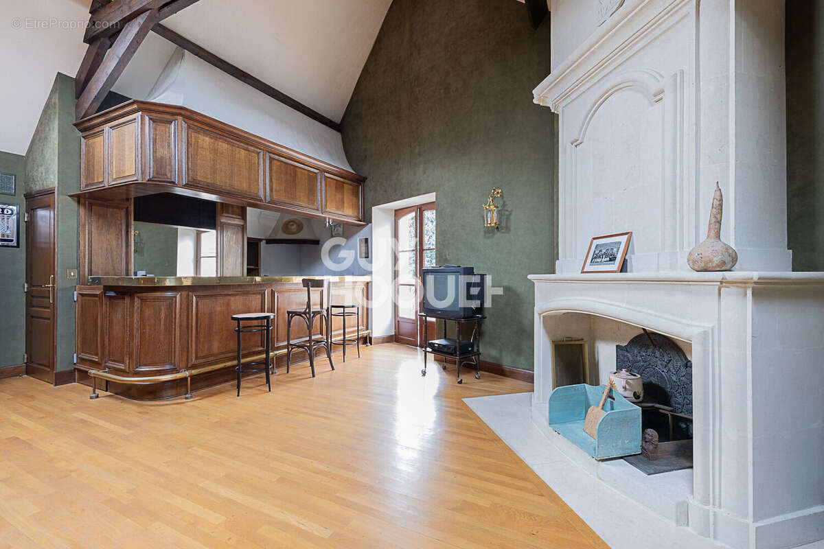 Maison à CHATEAU-GONTIER