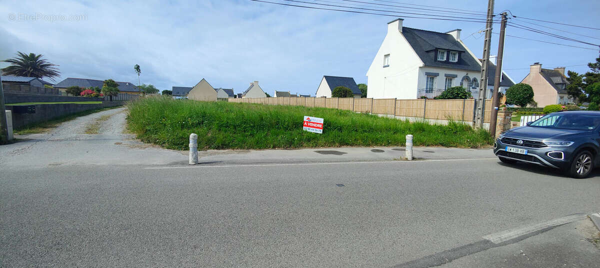 Terrain à PLOUDALMEZEAU