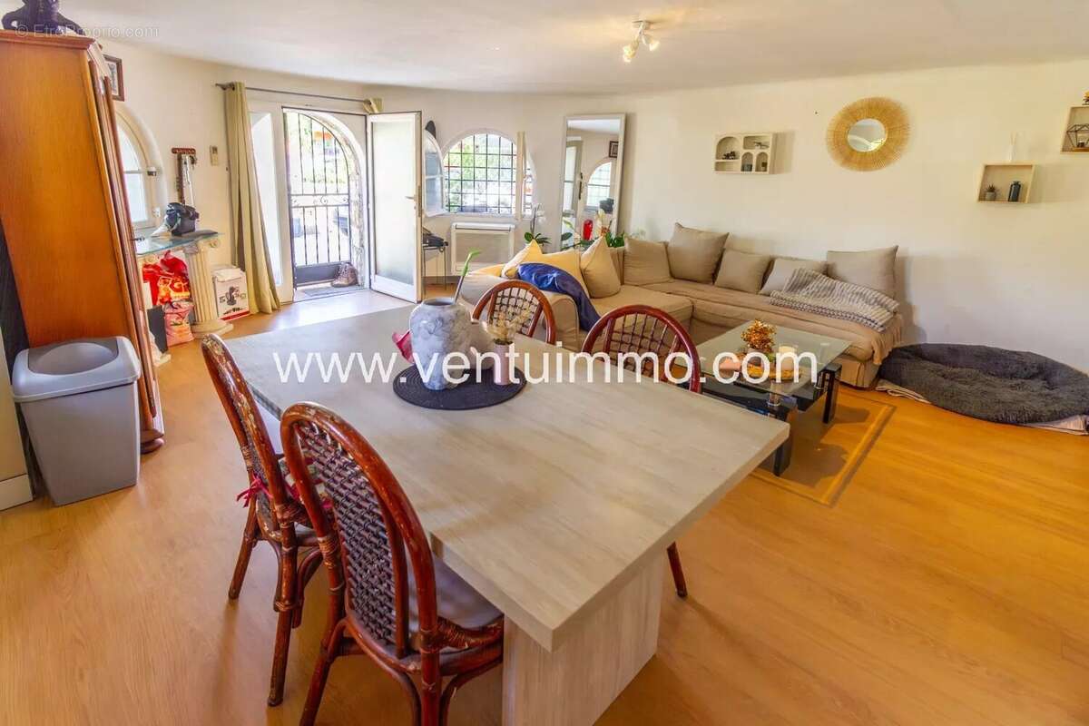 Maison à CAGNES-SUR-MER