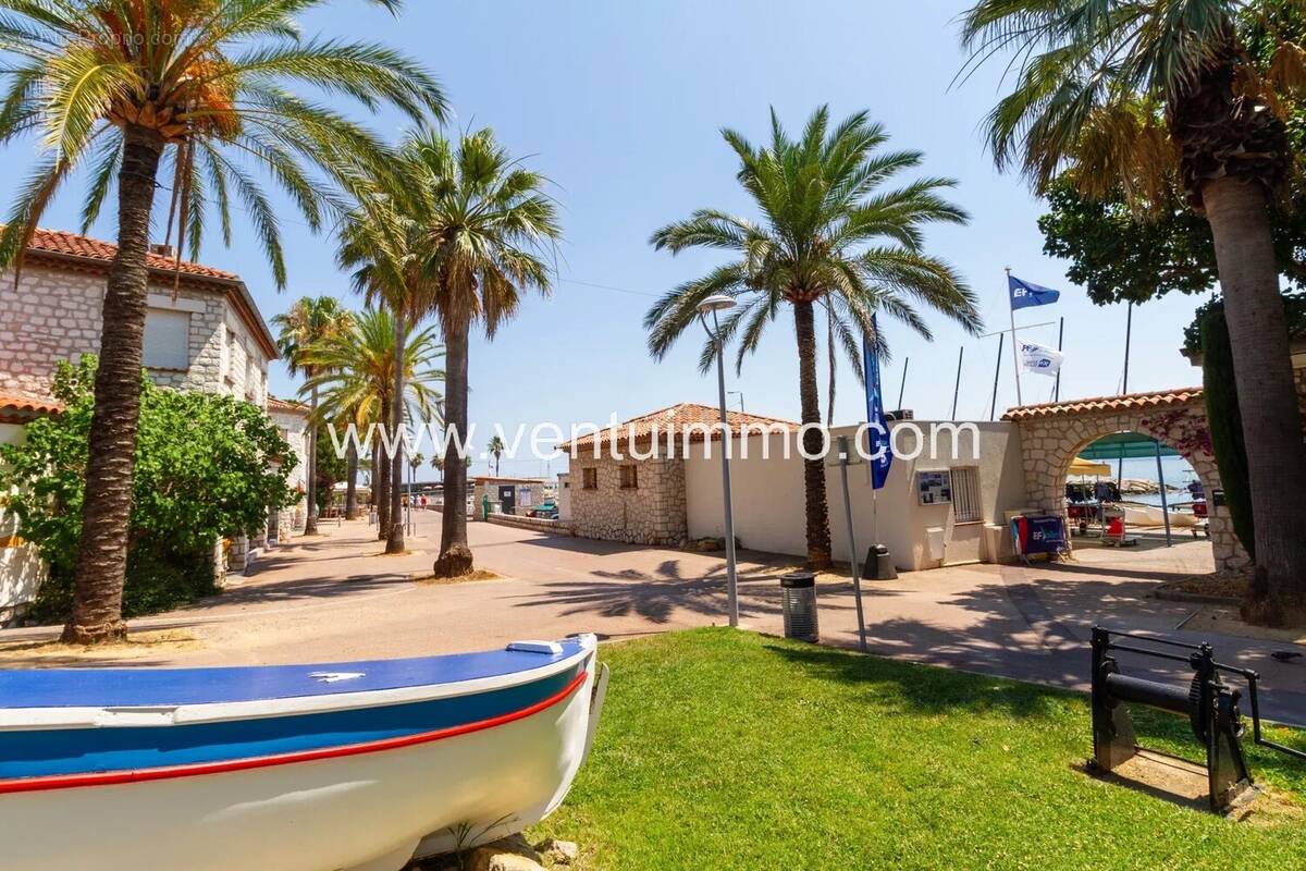 Maison à CAGNES-SUR-MER