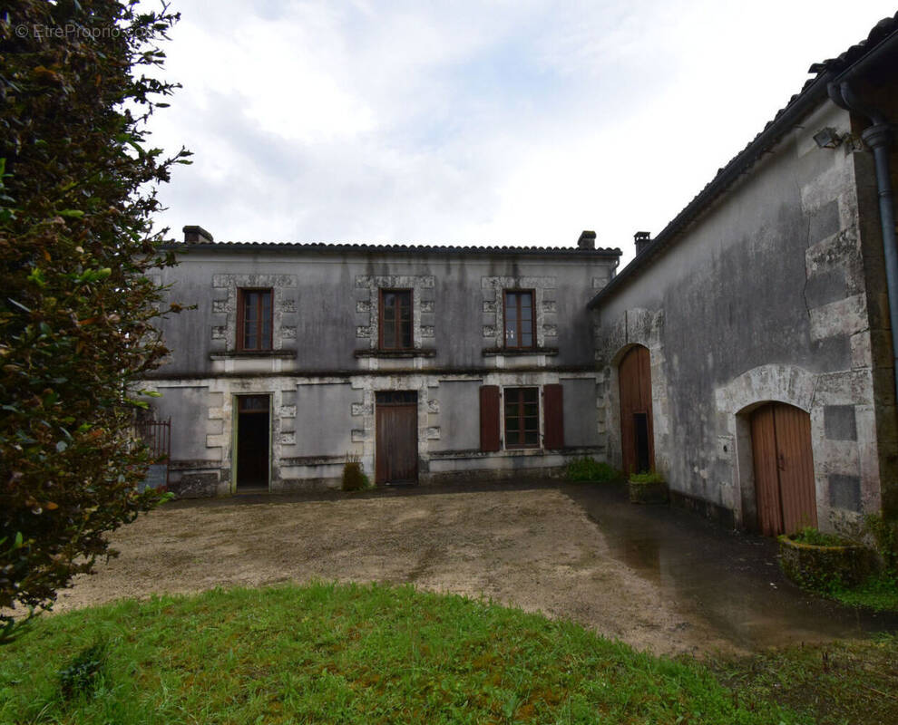 DSC_0041 - Maison à BOUEX