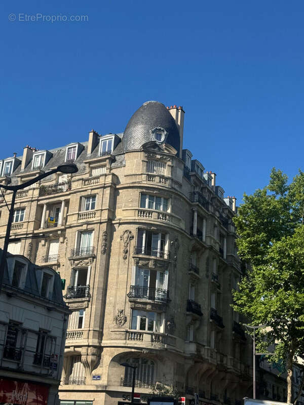 Appartement à PARIS-19E