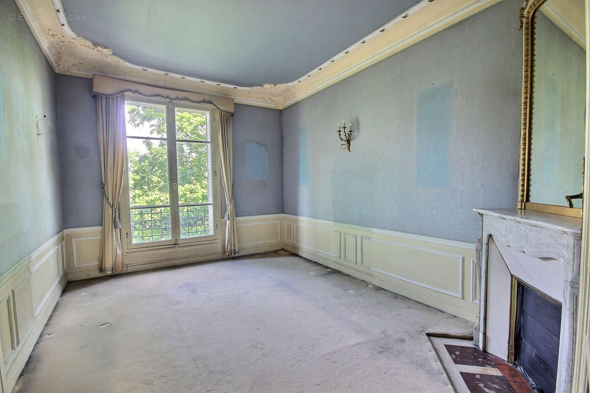 Appartement à PARIS-19E