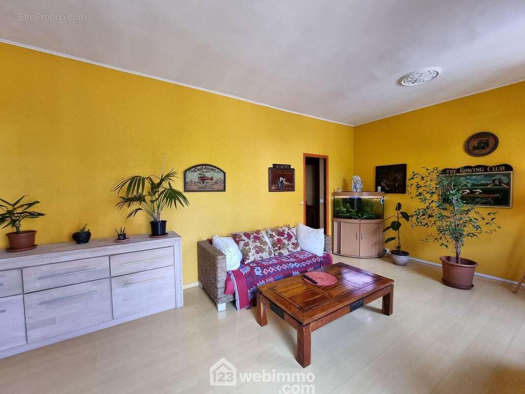 Maison à CHOISY-LE-ROI