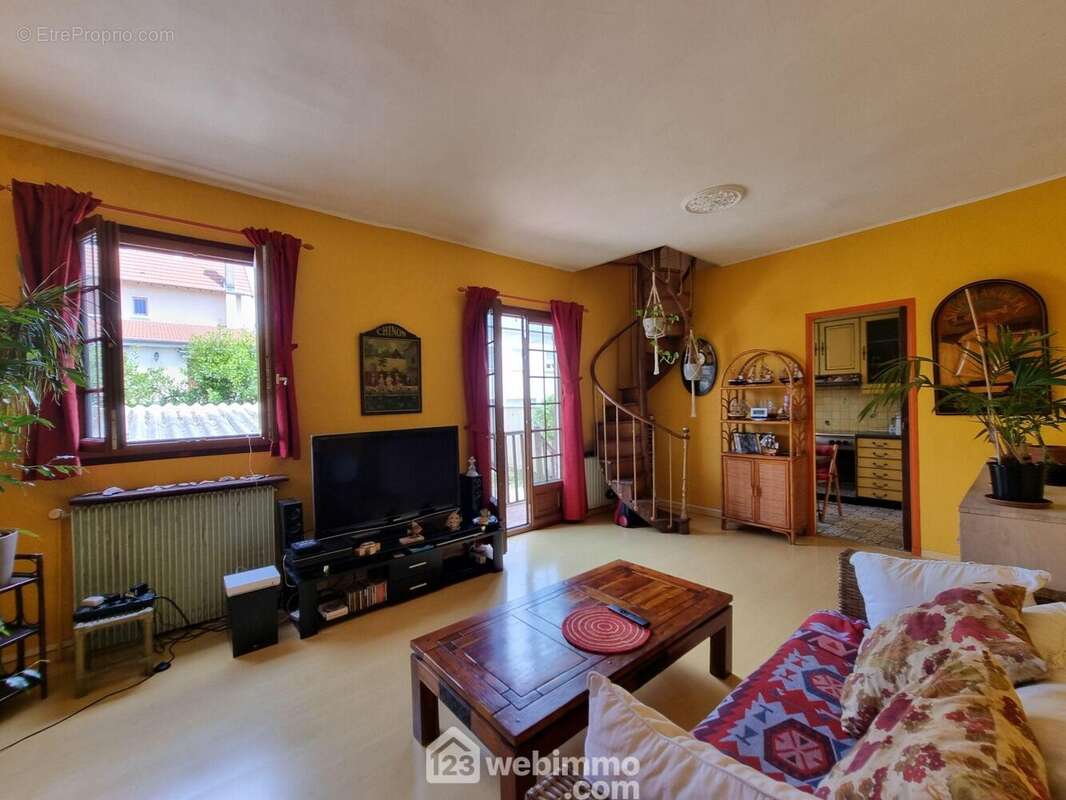 Maison à CHOISY-LE-ROI