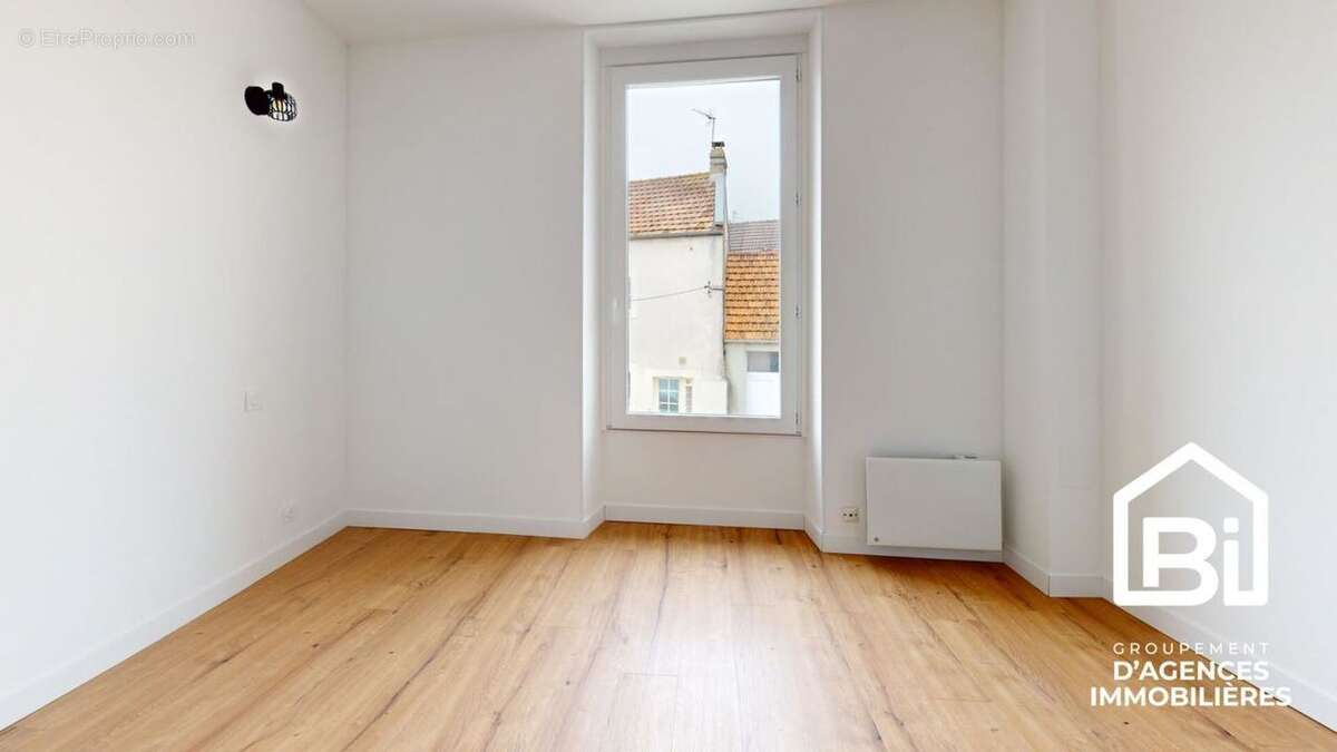 Maison à OUISTREHAM