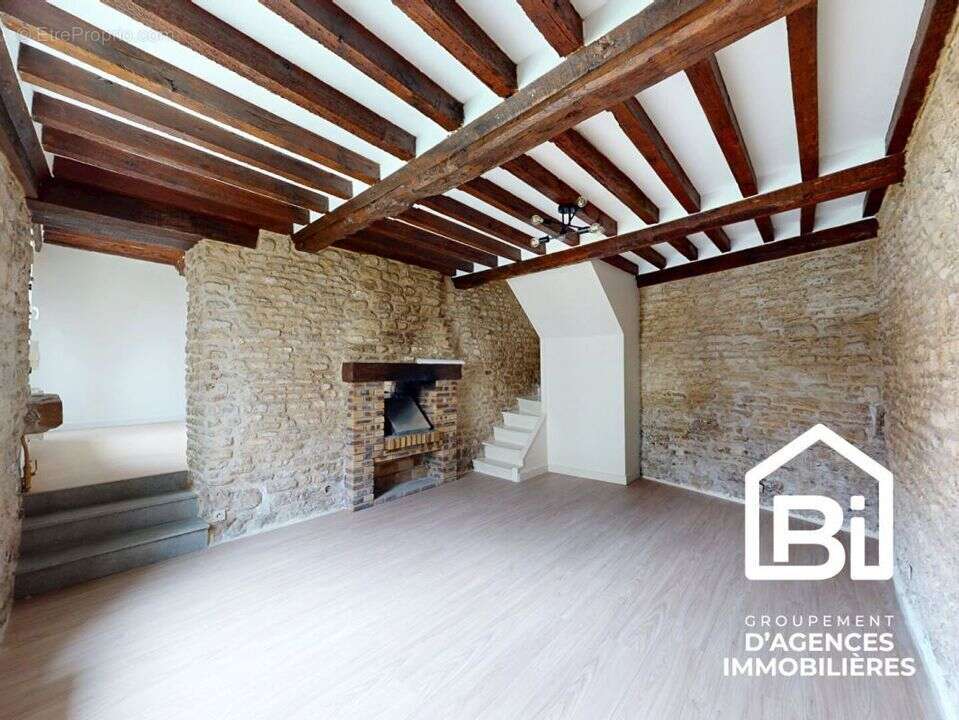 Maison à OUISTREHAM