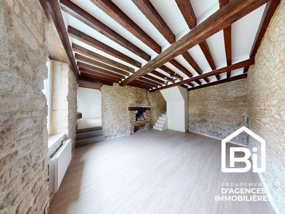 Maison à OUISTREHAM