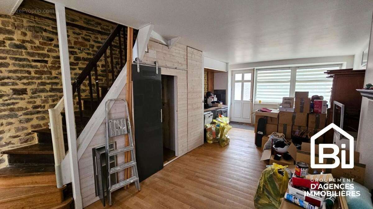 Maison à LE BENY-BOCAGE