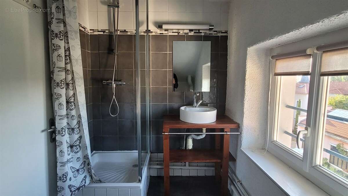 Appartement à VILLEURBANNE