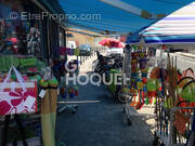 Commerce à SAINT-CYPRIEN