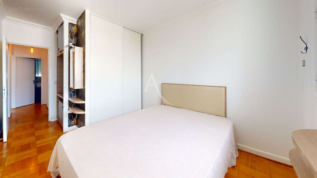 Appartement à CHILLY-MAZARIN