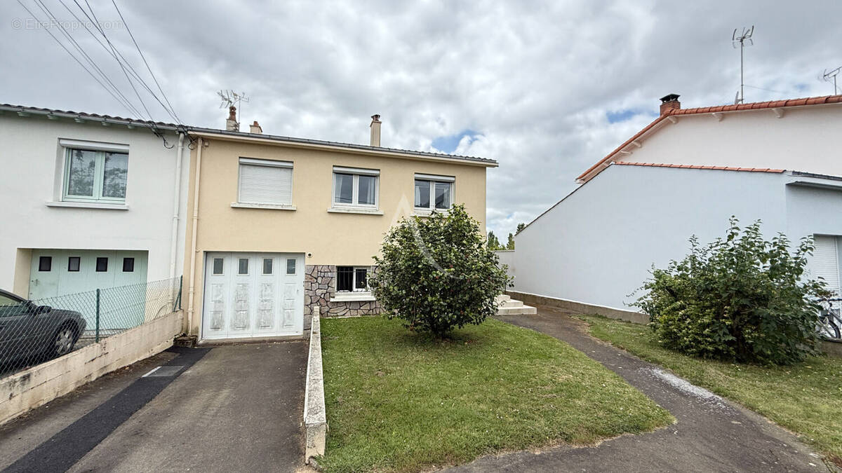 Maison à LA ROCHE-SUR-YON
