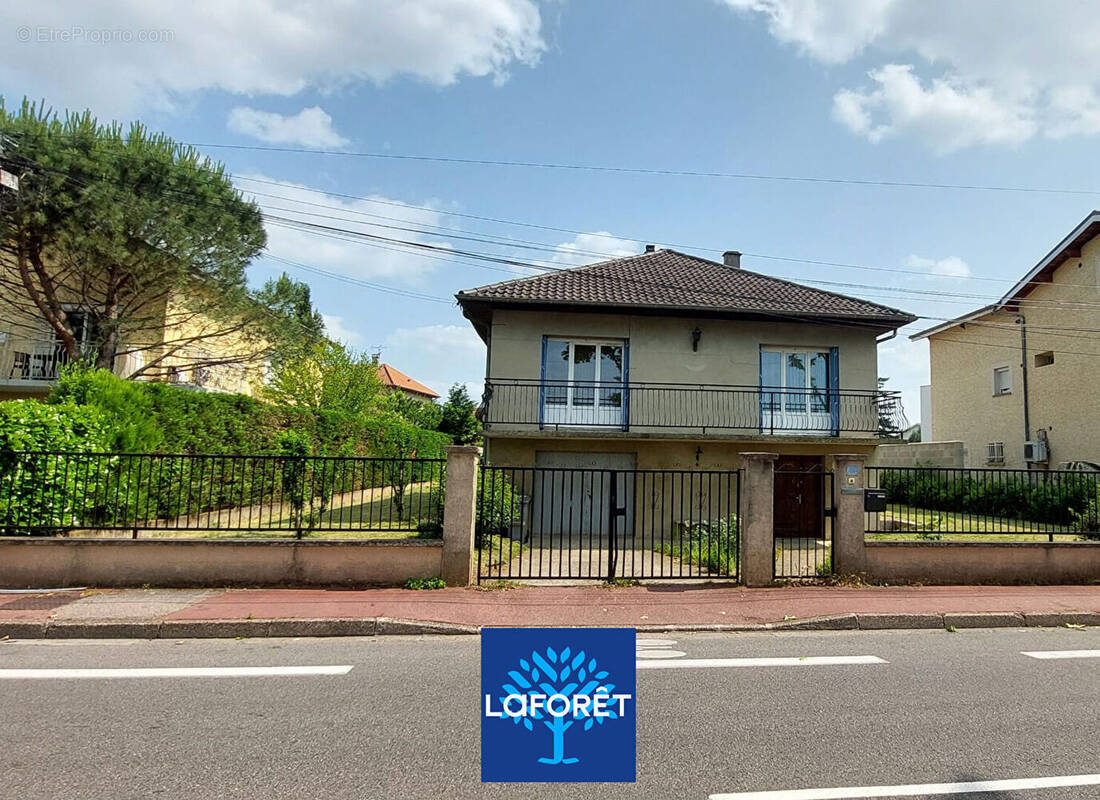 Maison à SAINT-PRIEST