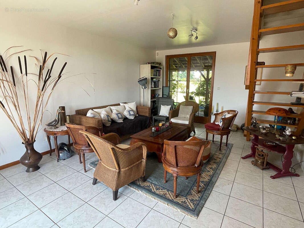 Maison à SAINT-GERMAIN-DU-BOIS