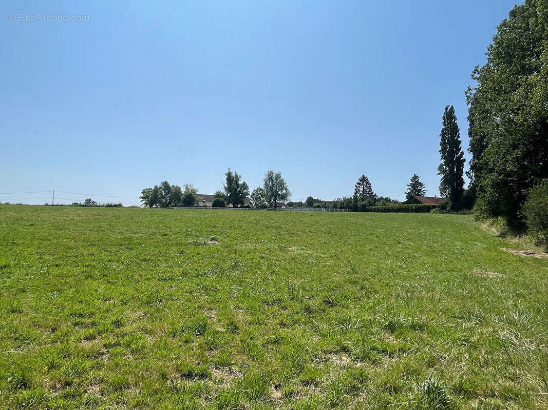 Maison à SAINT-GERMAIN-DU-BOIS