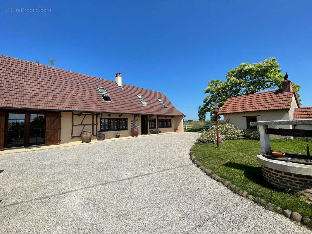 Maison à SAINT-GERMAIN-DU-BOIS