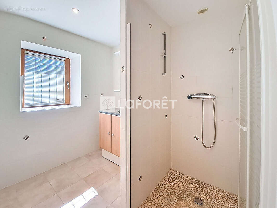 Maison à BELLEVILLE