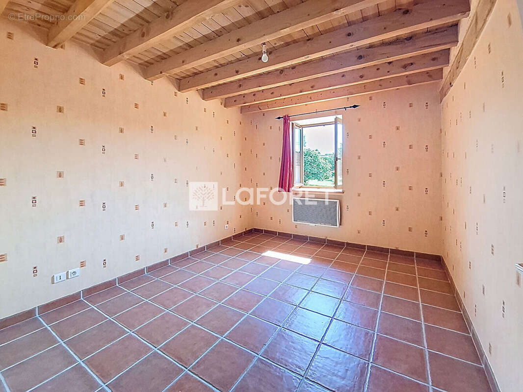 Maison à BELLEVILLE