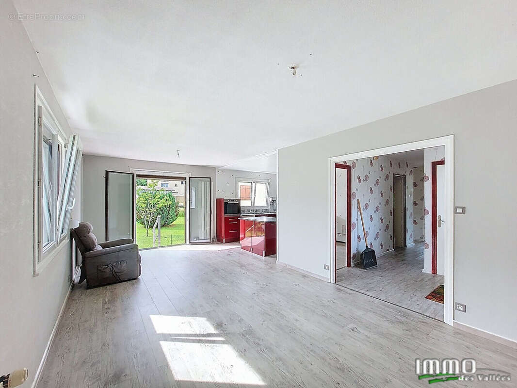 Maison à SAINT-MAURICE-SUR-MOSELLE