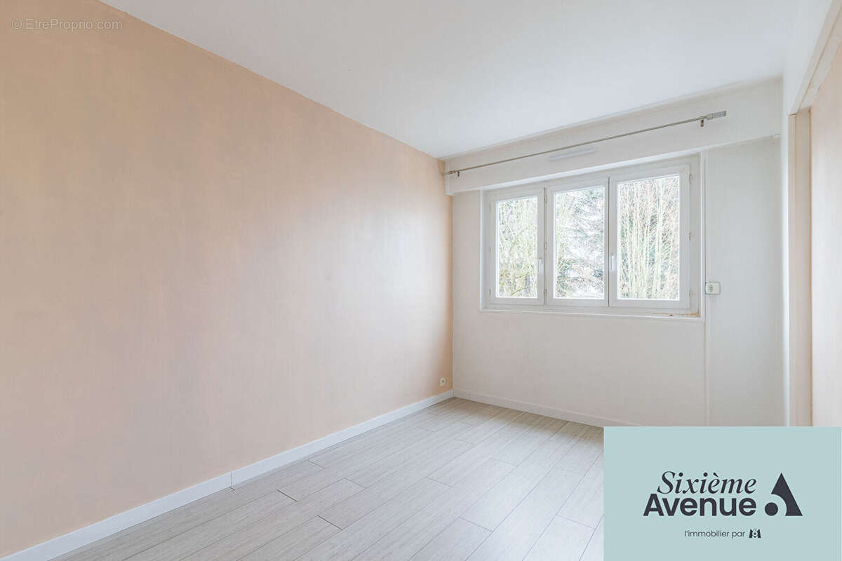 Appartement à CHILLY-MAZARIN