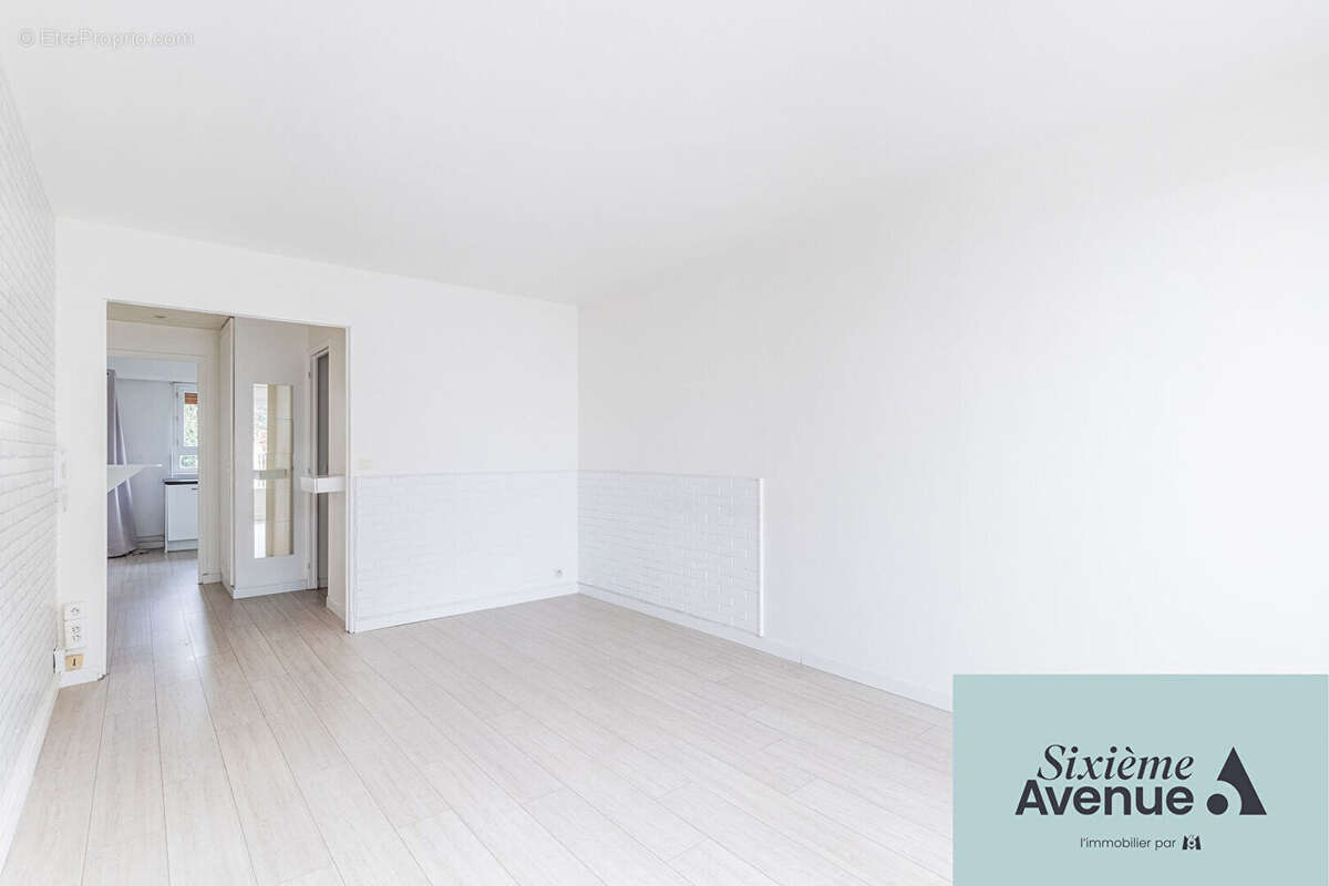 Appartement à CHILLY-MAZARIN