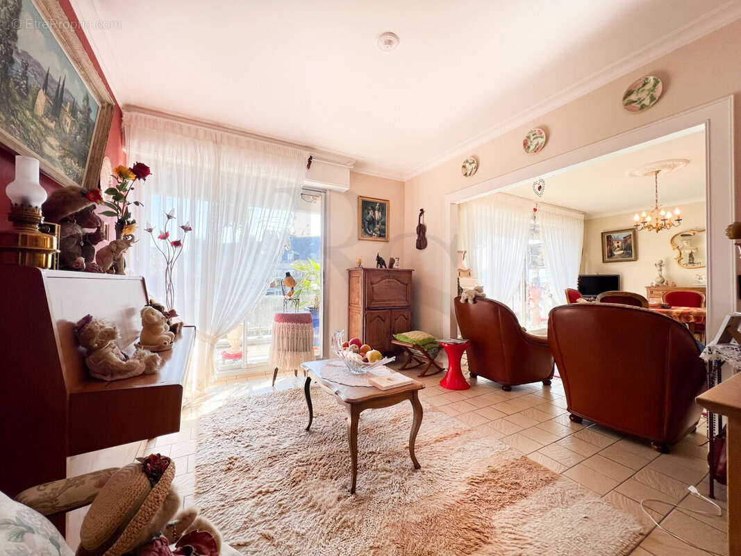 Appartement à FLERS