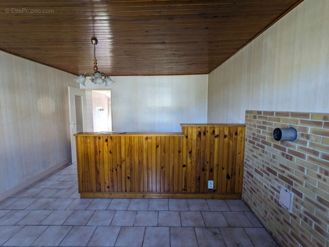 Maison à ISLE-ET-BARDAIS