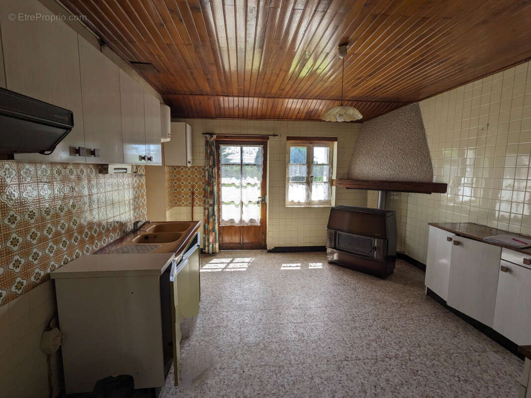 Maison à ISLE-ET-BARDAIS