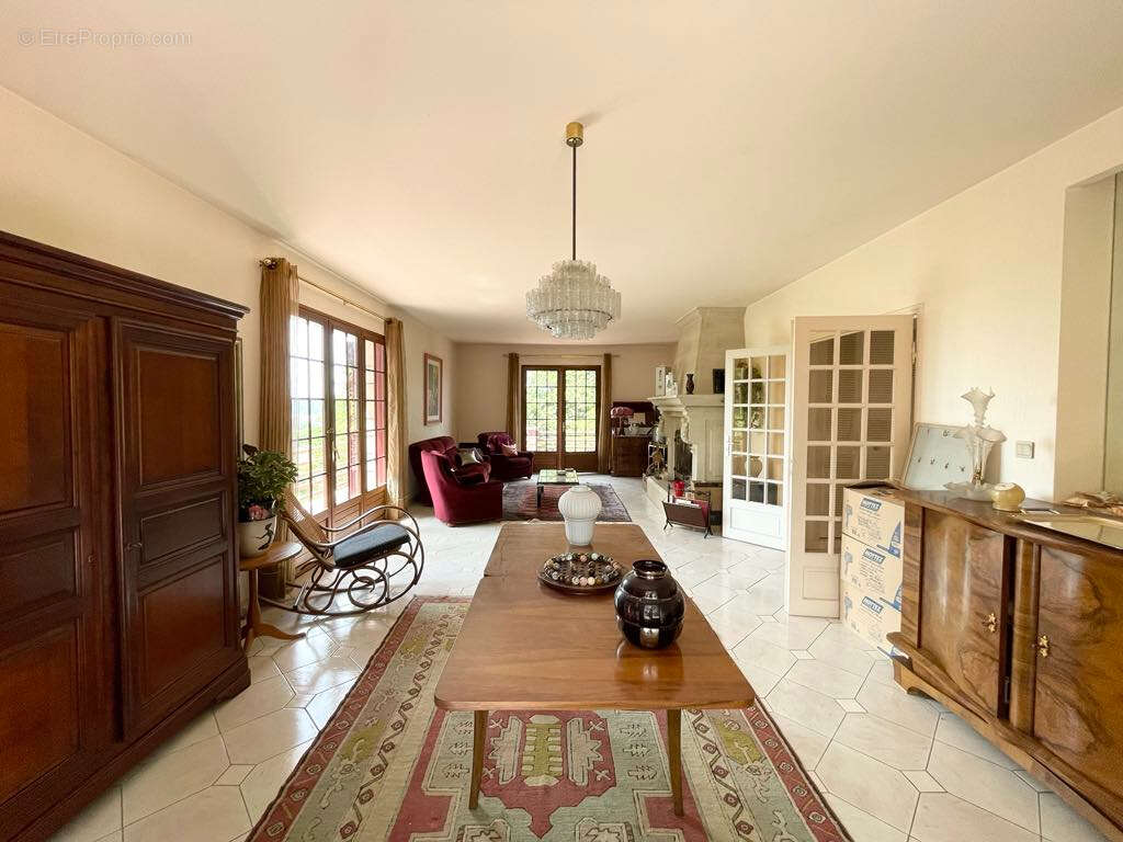 Maison à BRIVE-LA-GAILLARDE