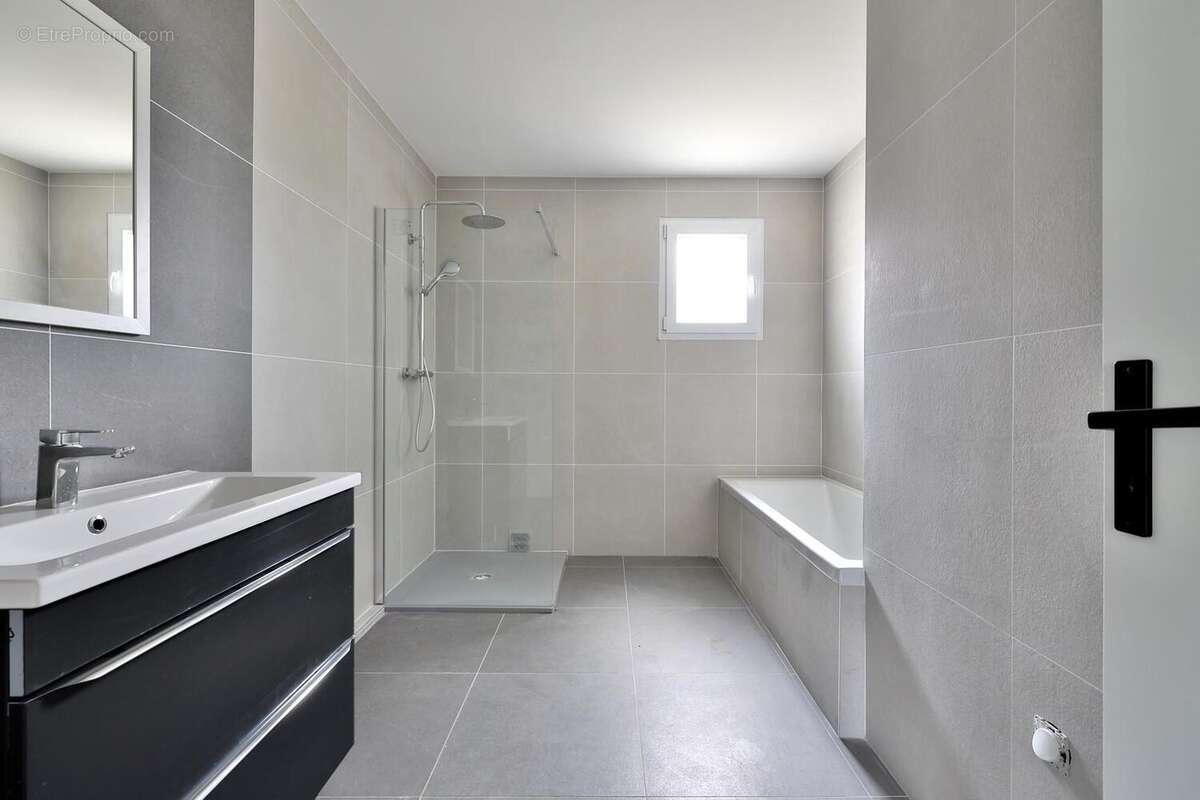 Photo 5 - Maison à LES ABRETS