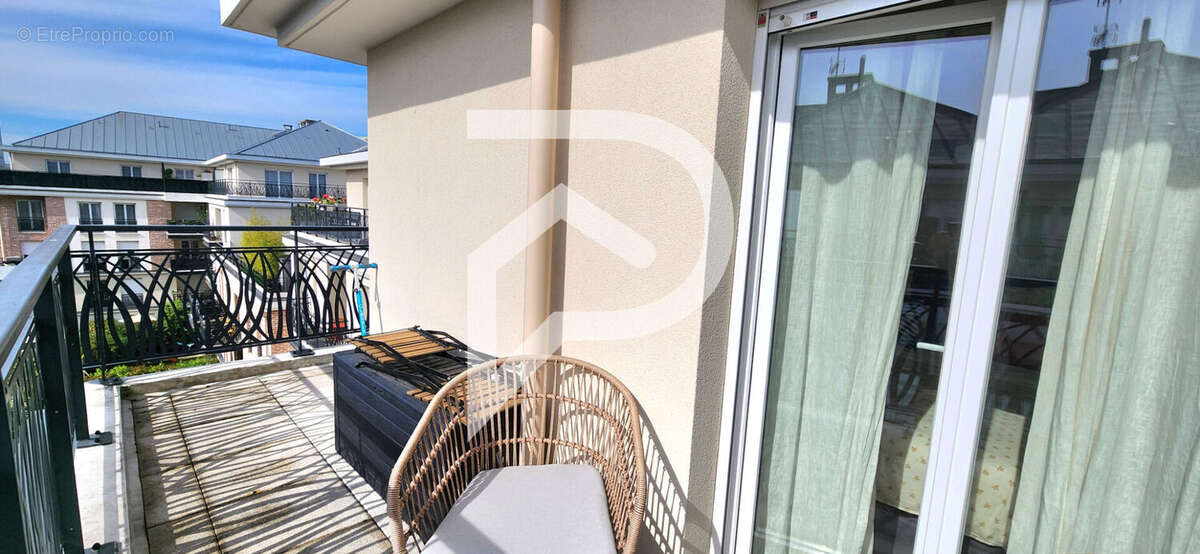 Appartement à SAINT-GRATIEN