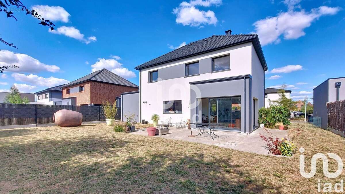 Photo 3 - Maison à ALLENNES-LES-MARAIS