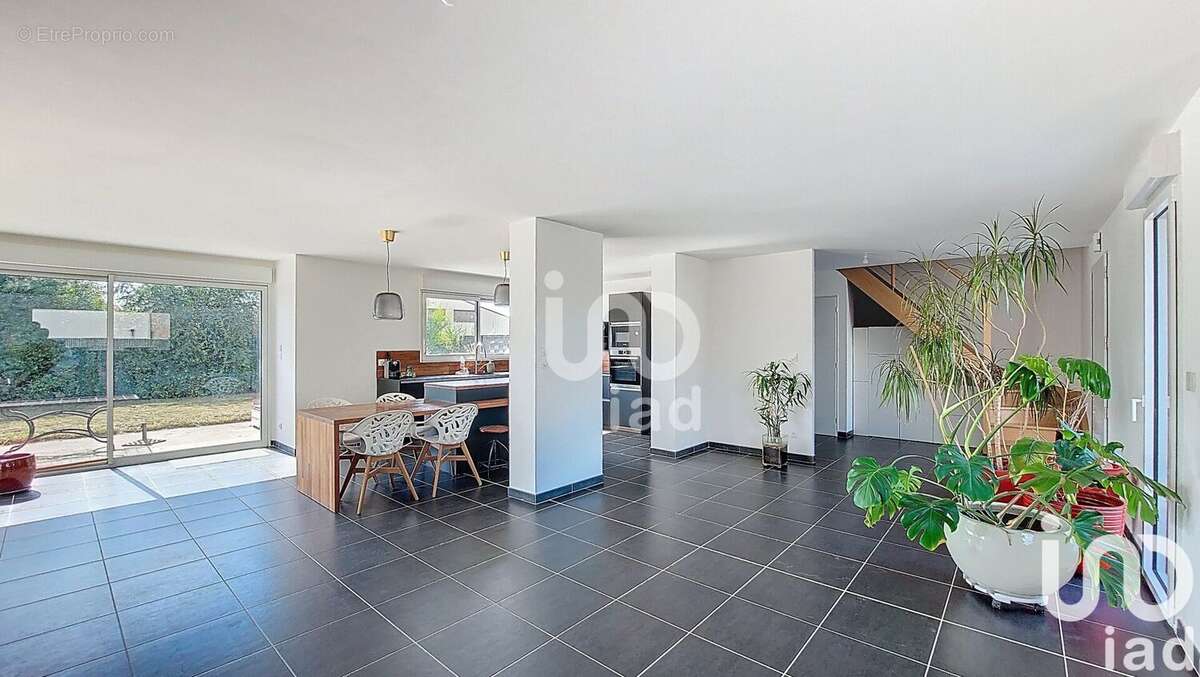 Photo 5 - Maison à ALLENNES-LES-MARAIS