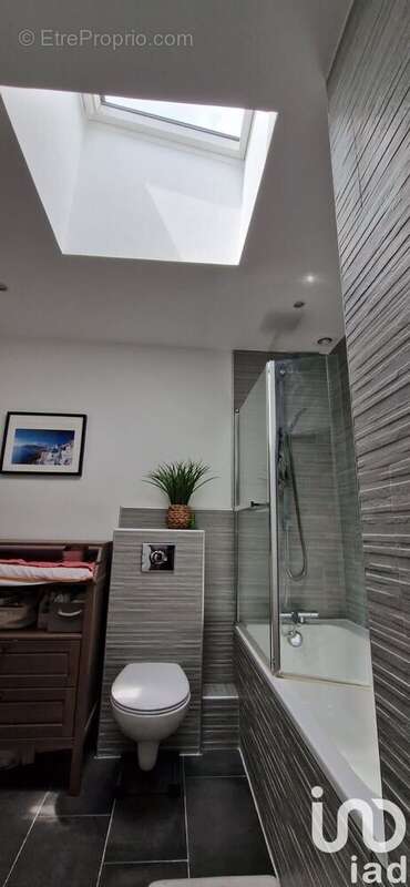 Photo 8 - Maison à SAINT-MAUR-DES-FOSSES