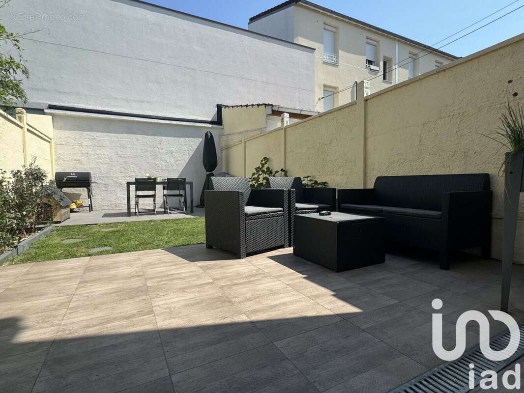 Photo 9 - Maison à SAINT-MAUR-DES-FOSSES