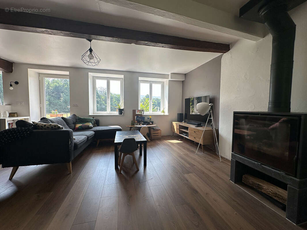 Maison à RAVILLOLES