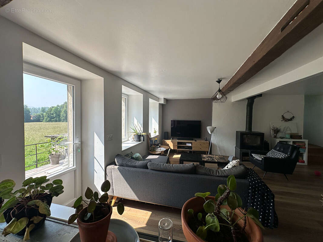 Maison à RAVILLOLES