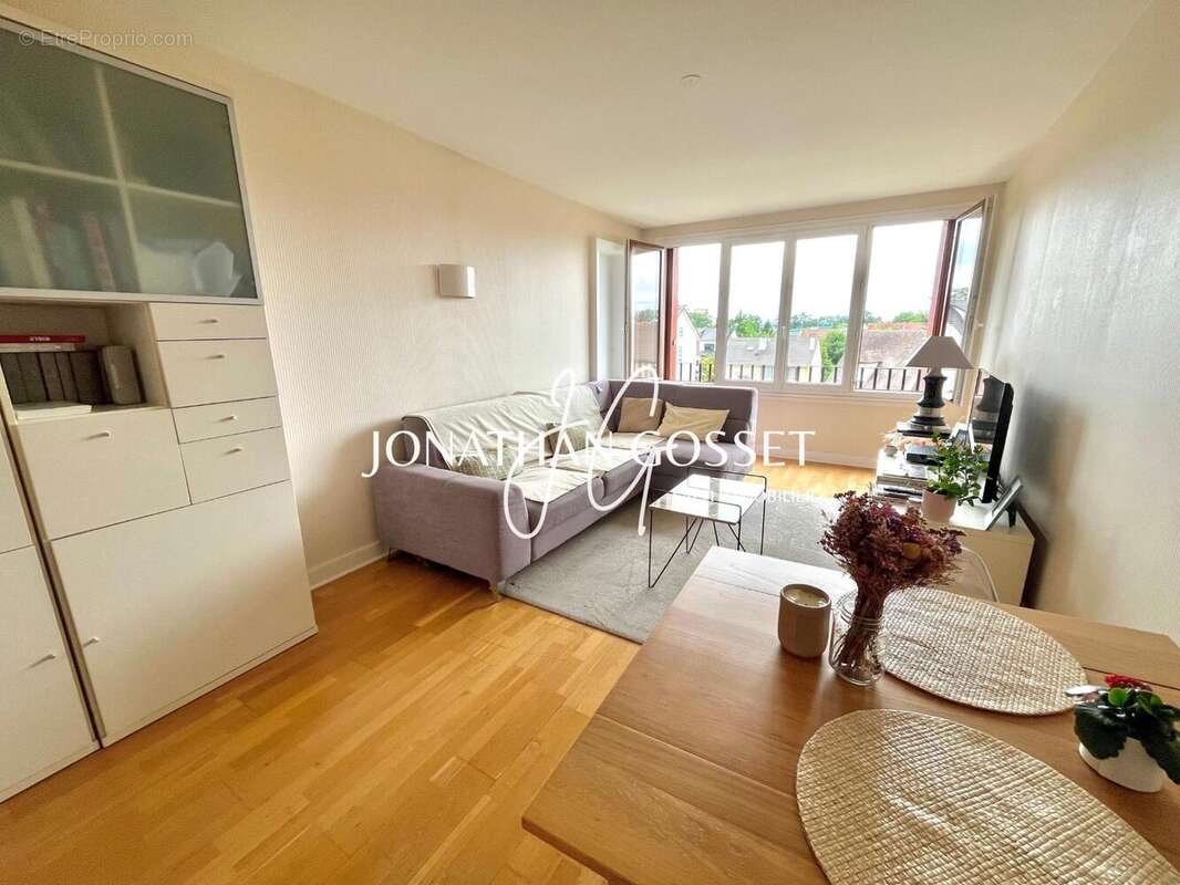 Photo 2 - Appartement à ANDRESY