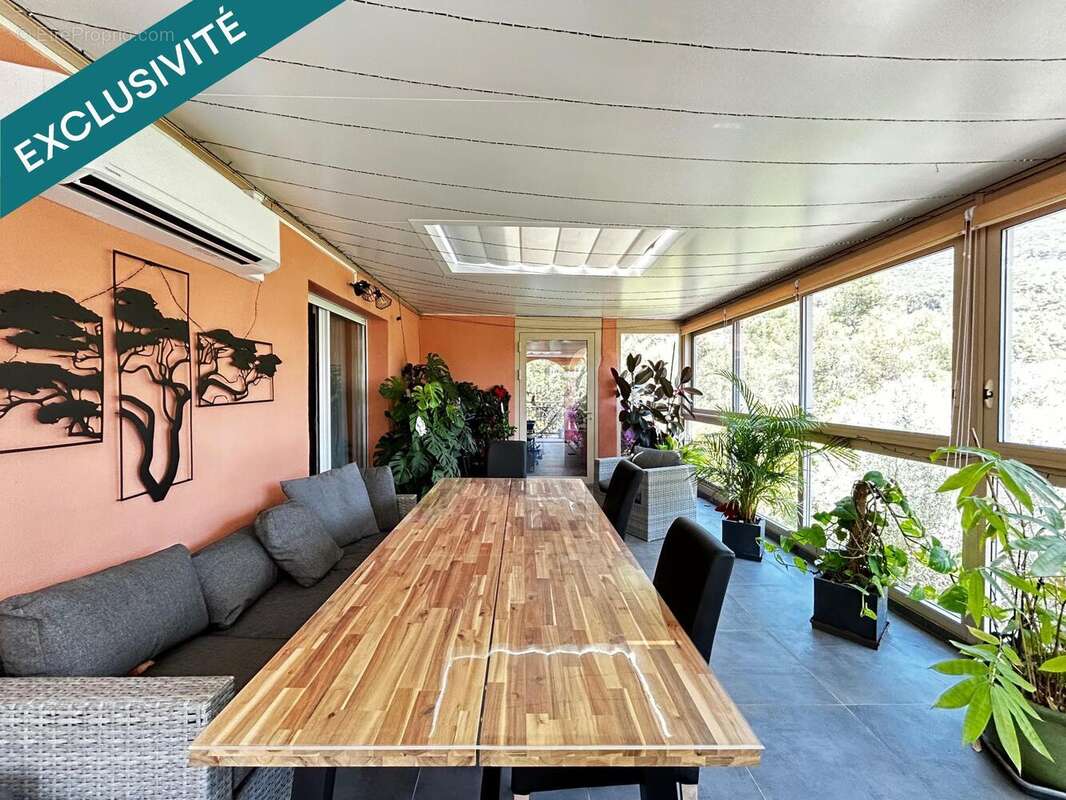 Photo 4 - Maison à LE REVEST-LES-EAUX