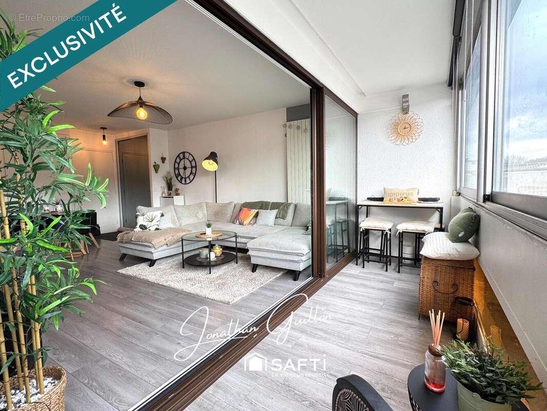 Photo 2 - Appartement à SUCY-EN-BRIE