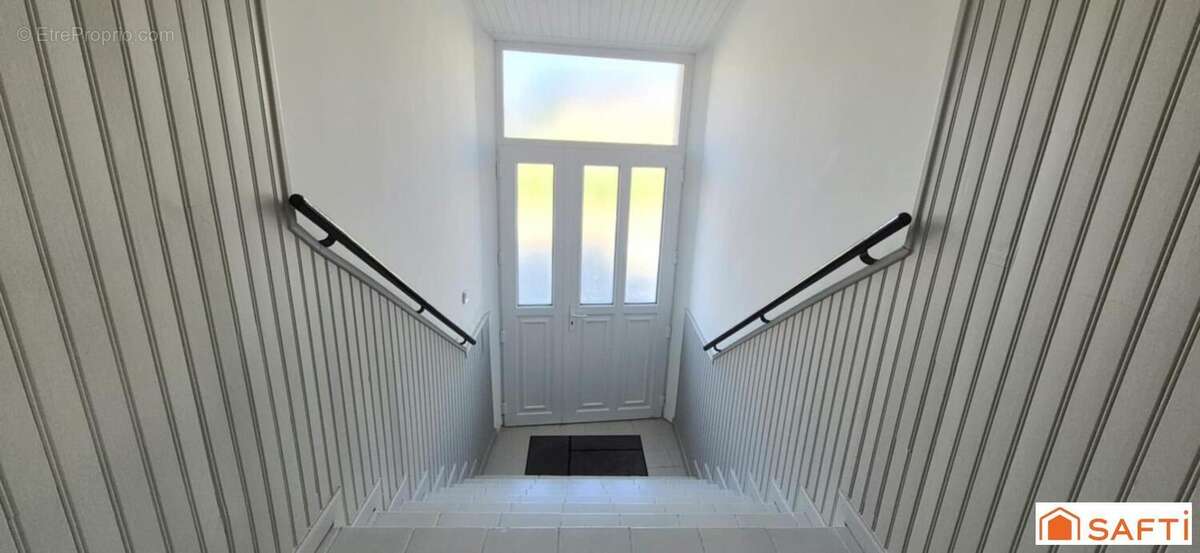 Photo 8 - Maison à MAGNEUX