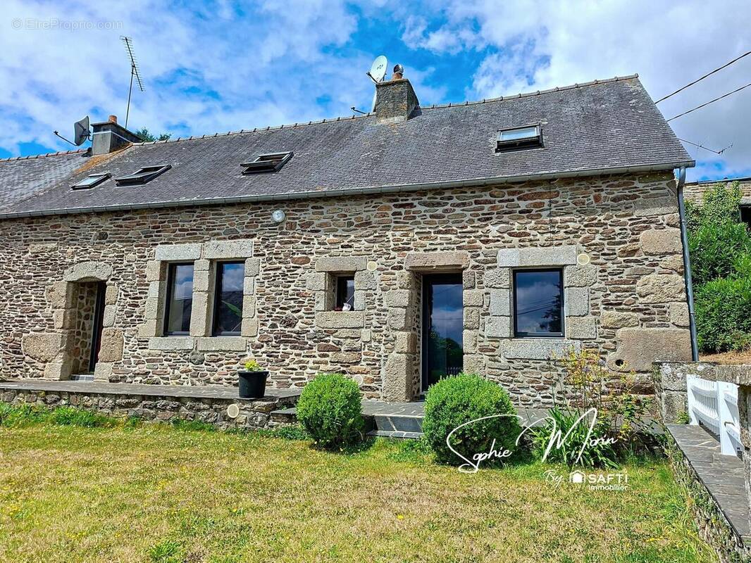 Photo 1 - Maison à PONT-MELVEZ