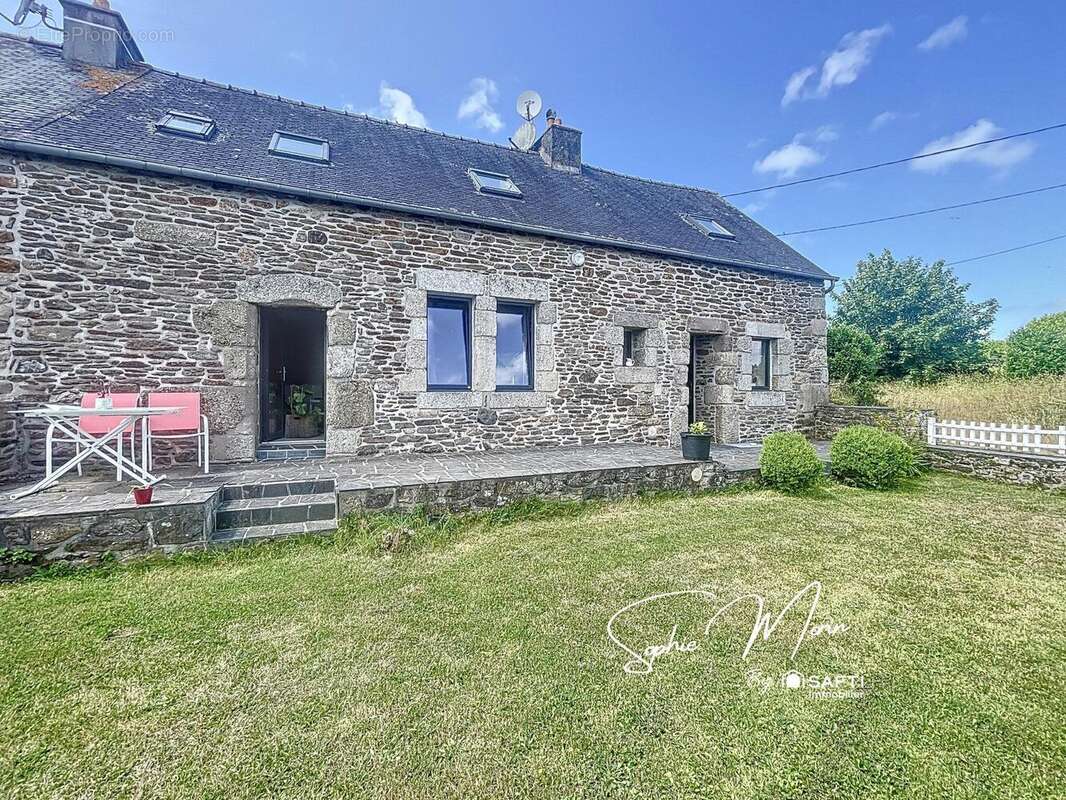 Photo 2 - Maison à PONT-MELVEZ