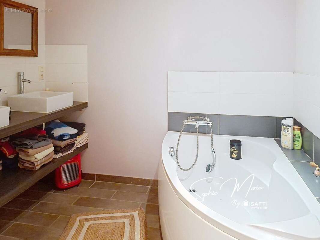 Photo 9 - Maison à PONT-MELVEZ