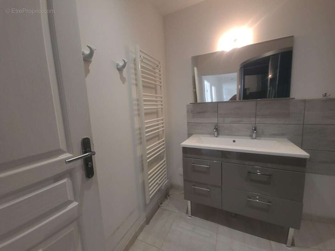 Photo 8 - Appartement à BOURG-ACHARD